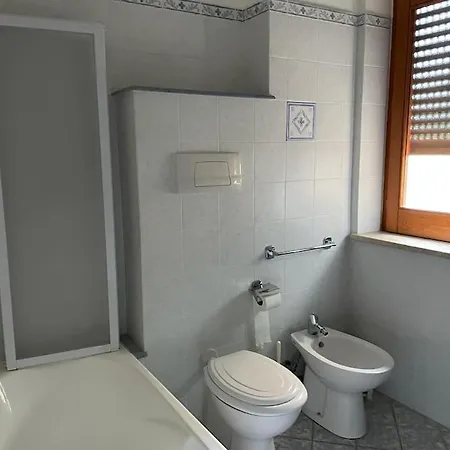 Casa A 2 Passi Dalla Apartmán Gioiosa Marea
